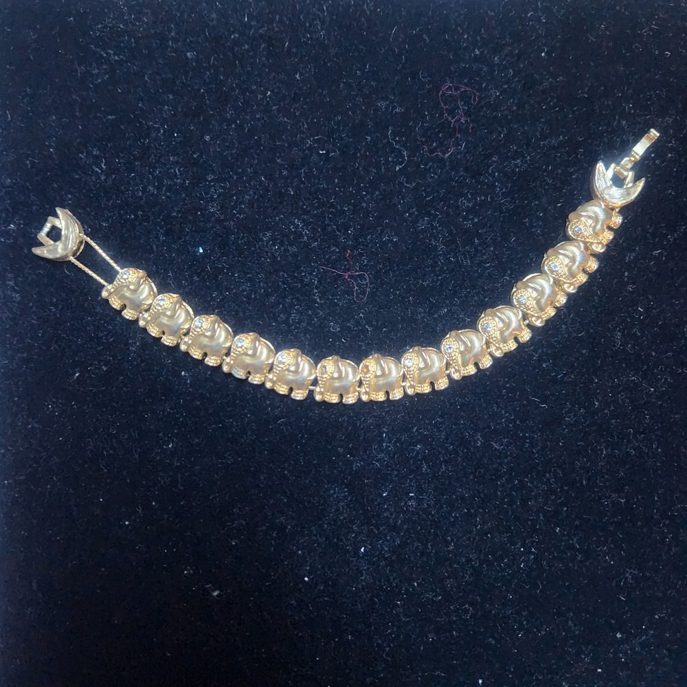 Vintage Gold Tone slider Elephant Link Bracelet with Rhinestone Eyes 7.5 Inch - Picture 7 of 10